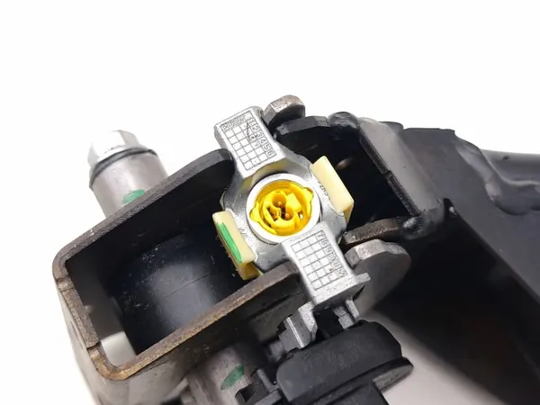Pyrotekniinen jarrupoljin OEM 31489736 Volvo V90 S90 image 4