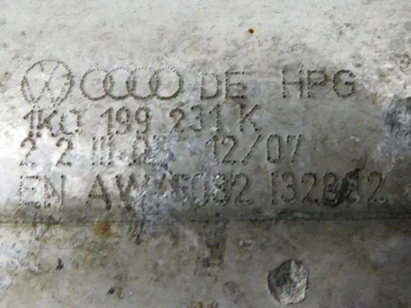 Supporto braccio di controllo anteriore sinistro - Golf VI Touran A3 8P image 4