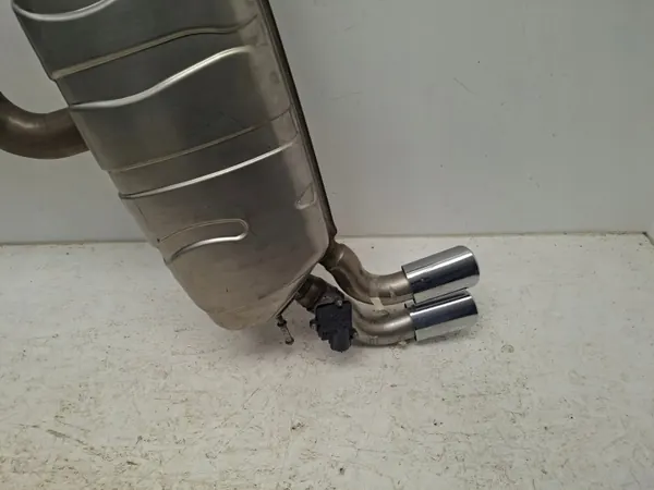 Silencieux central Audi S3 8V OEM 8V4253181AD image 3