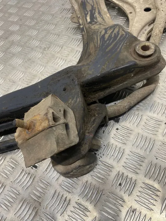 Voorste veren Audi Coupe OEM DTS3028 - Gebruikt image 3