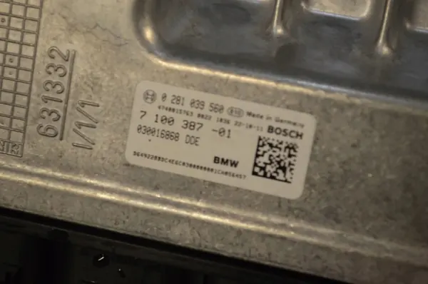 Moottorinohjain DDE BMW B47 OEM 7100387 image 10
