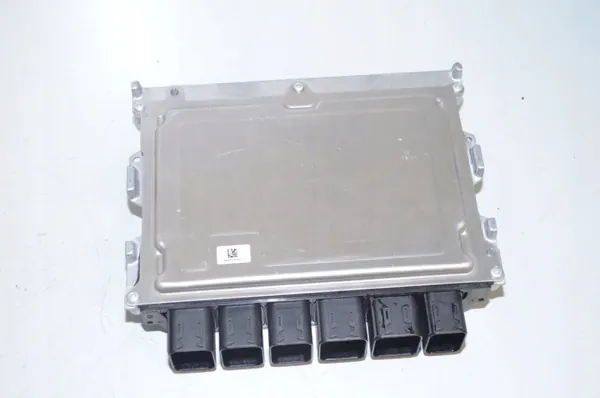 Moottorinohjain DDE BMW B47 OEM 7100387 image 9