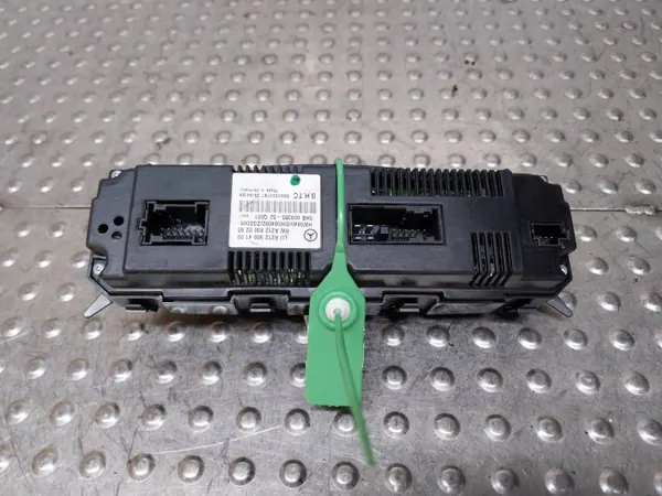 Painel ventilação AC OEM S26372349 Mercedes W212 09-12 image 3