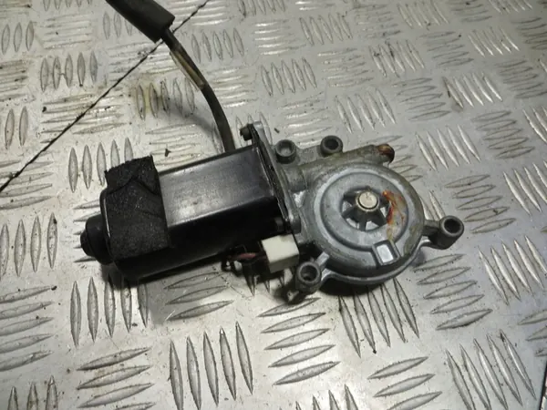 Elevador de vidro dianteiro esquerdo BRILLIANCE BS4 822101100 image 2