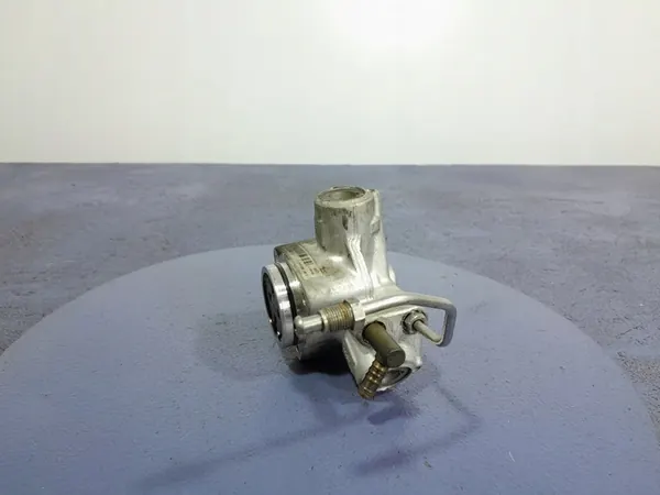 AUDI A2 1.6 FSI Kraftstoffpumpe 036127025K image 2