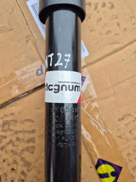 MAGNUM AGX058MT Hinterer Stoßdämpfer für Astra/Corsa image 3