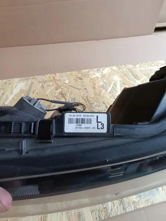 Linker Scheinwerfer OEM MKCF21 für Toyota C-HR 2016-2019 image 4