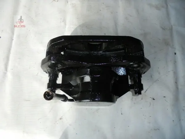 Oikea etujarrusatula Hyundai Genesis Sedan 2008 image 3