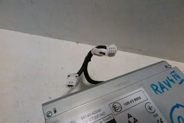 Toyota RAV4 IV Navigationsradio OEM 8614042240 image 5
