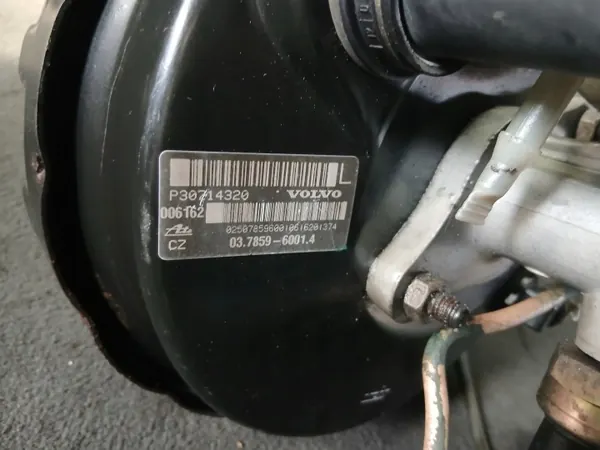 Bomba de freno Volvo P30714320 para V70/XC70/S60 image 3