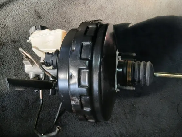 Bomba de freno Volvo P30714320 para V70/XC70/S60 image 7