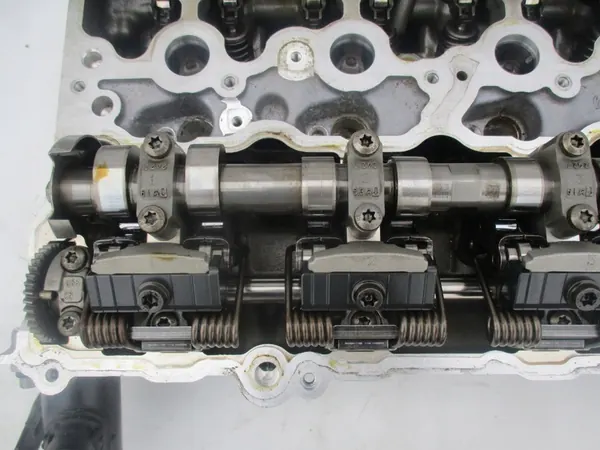 BMW F30 F31 F20 F21 G20 G21 G30 G31 G01 X3 2.0 B48 B46 Cylinder Head image 7