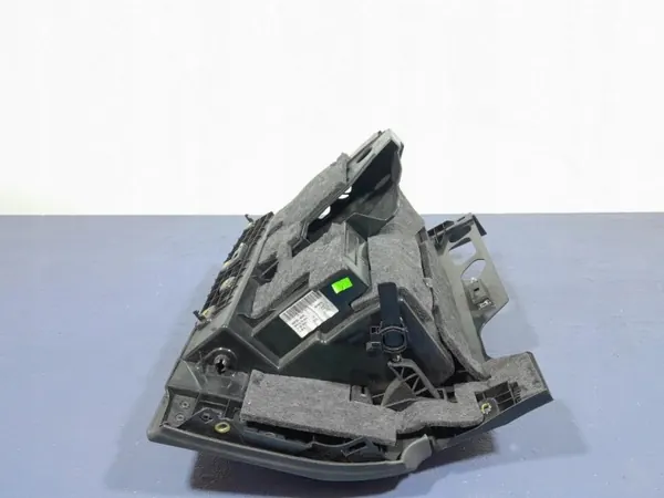 Audi Q7 II Passagerarhandskfack OEM 4M1857035R image 3