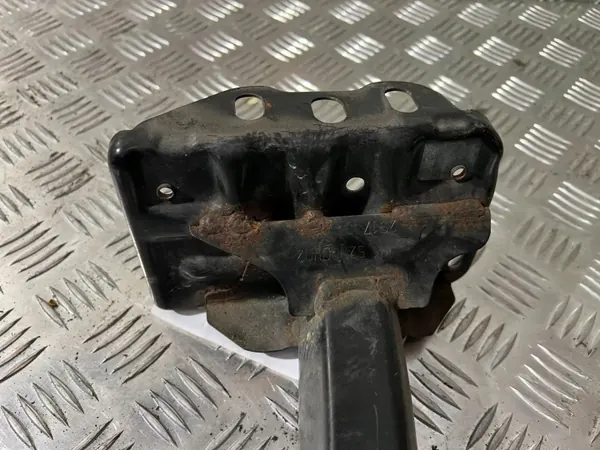 OEM 9809176280 Främre hjälpram för Peugeot 5008 II image 3