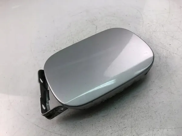 Polttoainetäyttökorkki OEM A2115840721 Mercedes-Benz E W211 image 2