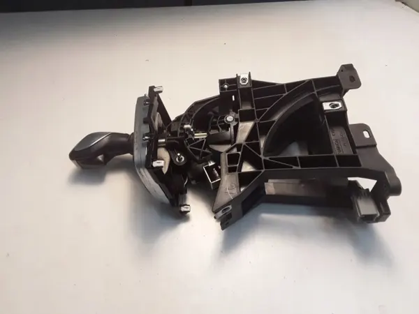 Ford Edge II 2016 Framväxelspak Överdel OEM E1GP7K004DD3ZHE image 2