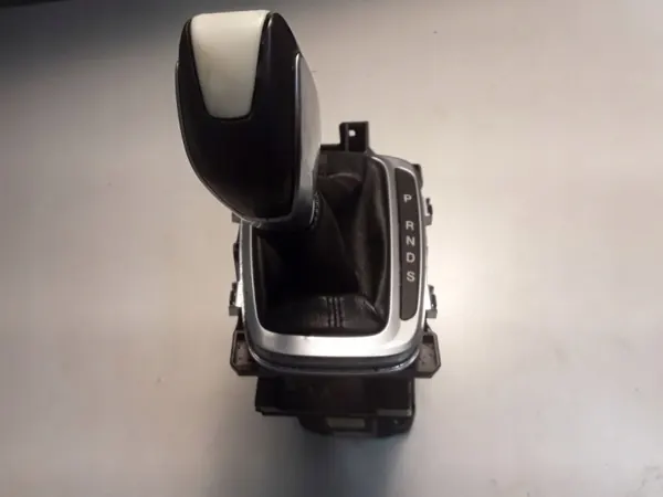 Ford Edge II 2016 Framväxelspak Överdel OEM E1GP7K004DD3ZHE image 4