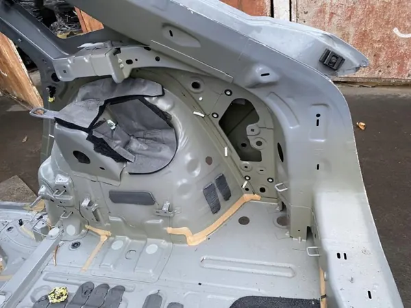 Panneau latéral arrière droit OEM 284368 pour VW ID.4 2024 image 3