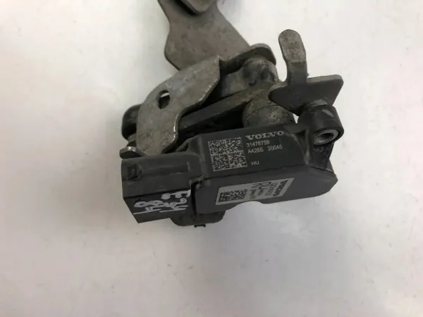 Sensor de Nível Farol Esquerdo OEM 31476759 Volvo V90 II image 3