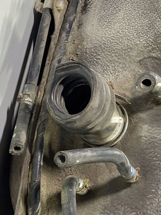 Réservoir à carburant Subaru FBZ23884 pour Outback 2005 image 10