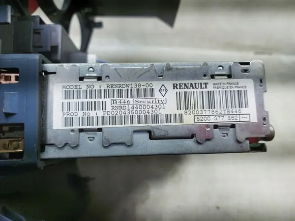 Panneau Radio OEM 8200377862 pour Renault Modus avec Code image 4