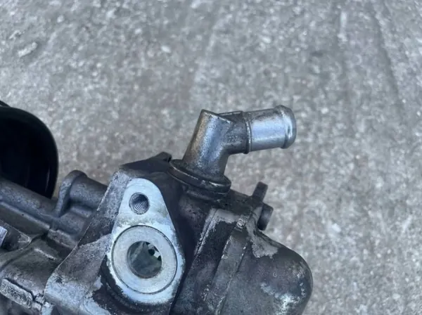 Ohjauspumppu OEM 6798665 BMW N57 3.0D/3.5D image 3