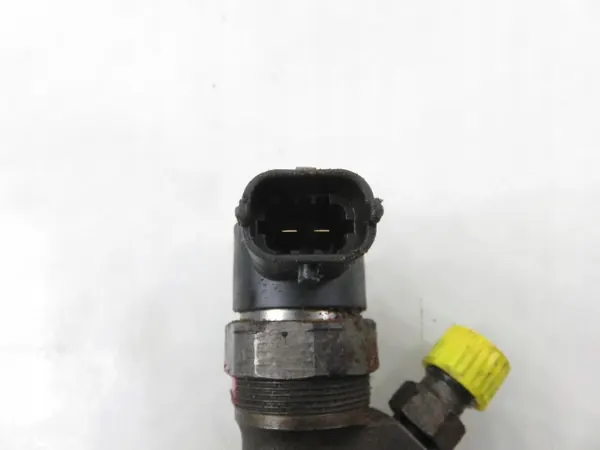 Injecteur Bosch 0445110092 - Pièce d'occasion image 4
