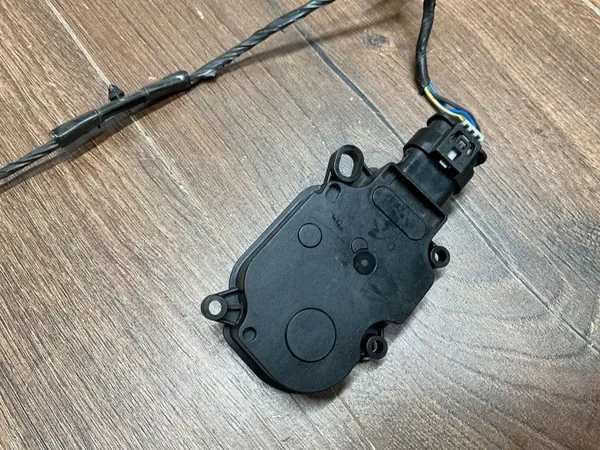 Moteur de Store OEM BM518476 pour Ford Volvo Jaguar image 5