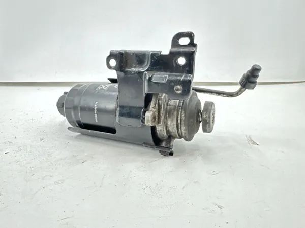 KIA Ceed 2013 Fuel Filter Used image 4