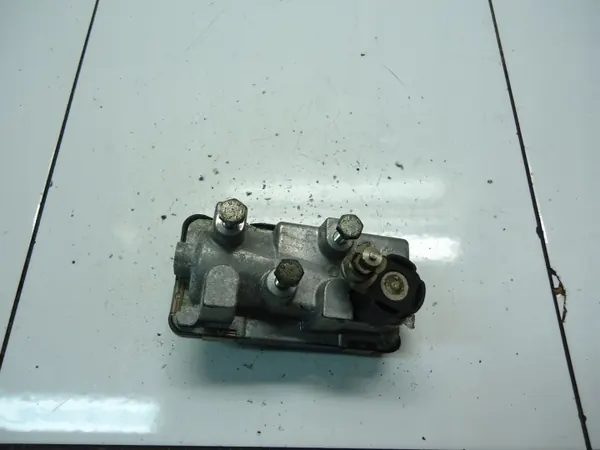 OEM 6NW009550 Turbo Actuator Audi 2.7 TDI image 4