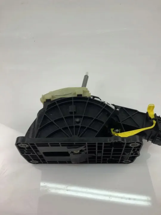Pomo de Cambios Volvo Usado OEM P31437813 image 3