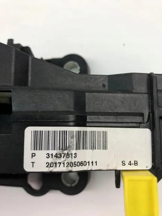 Pomo de Cambios Volvo Usado OEM P31437813 image 4
