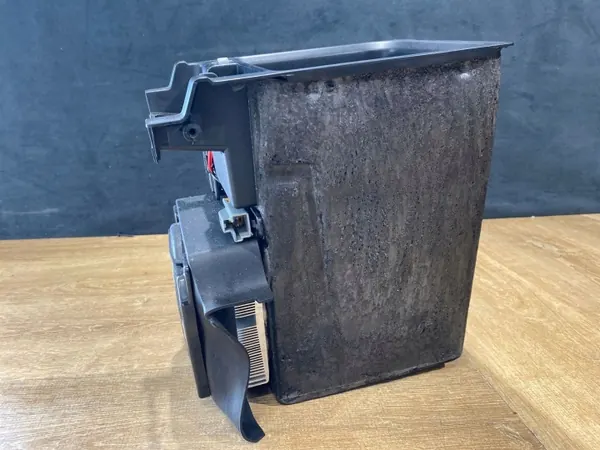 Koelkast OEM 9105302785 voor Range Rover L405/L494 image 3