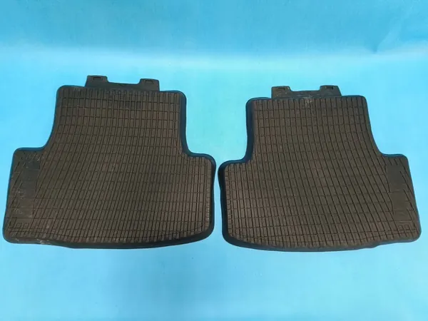 SKODA KAROQ LIFT 1.5 TSI 2023 Kumimatot 57B061502 image 5