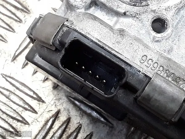 Corps de papillon Ford Fiesta 2014 1400tdci OEM image 4