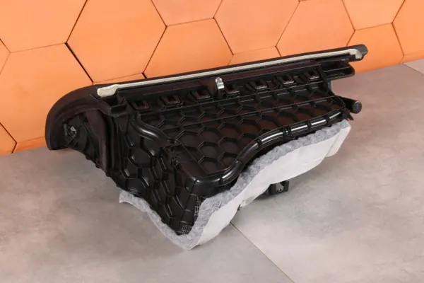 Rangement console passager BMW OEM 9228283 Noir image 5