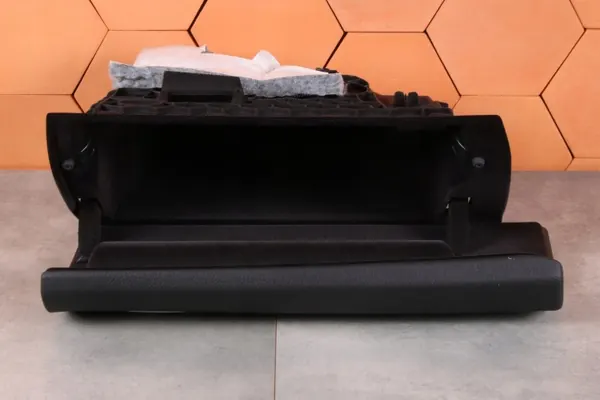 Rangement console passager BMW OEM 9228283 Noir image 7