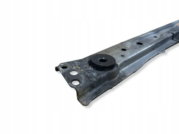Soporte inferior radiador Toyota Corolla E210 OEM NA image 6