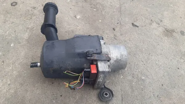 Peugeot Servostyrningspump 9680989480 image 2