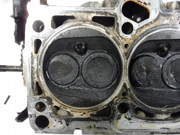 Cilinderkop VW Audi Skoda Seat 1.6 8V MPI image 8