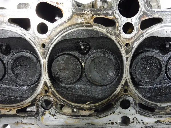 Cilinderkop VW Audi Skoda Seat 1.6 8V MPI image 9