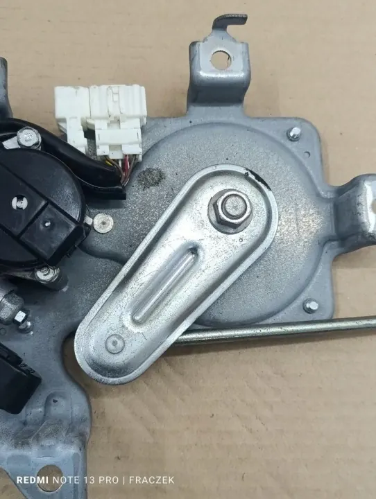 Honda Accord VIII Station Sluiting Klep OEM L3569410C image 3