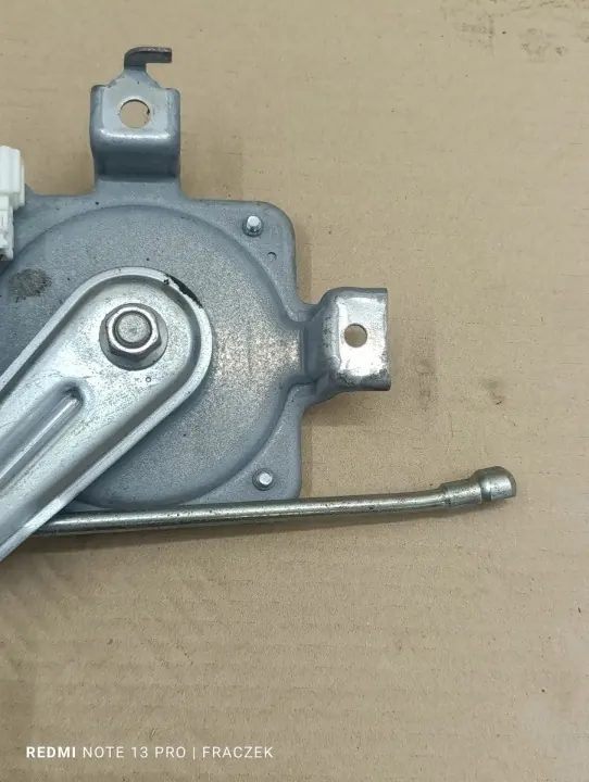 Honda Accord VIII Station Sluiting Klep OEM L3569410C image 4