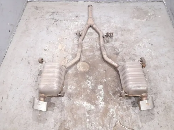 Uitlaatdemper Mercedes-Benz OEM A1724913601 image 2