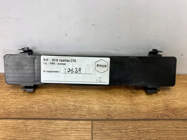 Kabinfiltertäcke OEM ZASLEPKAFILTRA Cadillac image 2