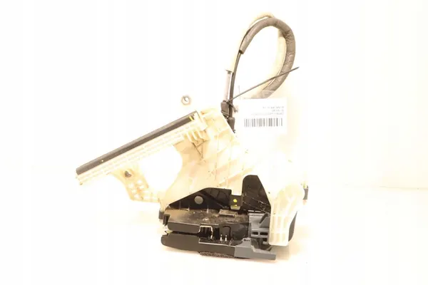 Vänster Bakdörrslås Hyundai Elantra VI 81410-F2000 image 5