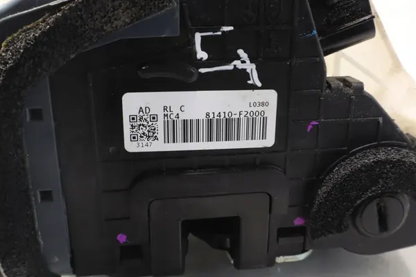 Vänster Bakdörrslås Hyundai Elantra VI 81410-F2000 image 7