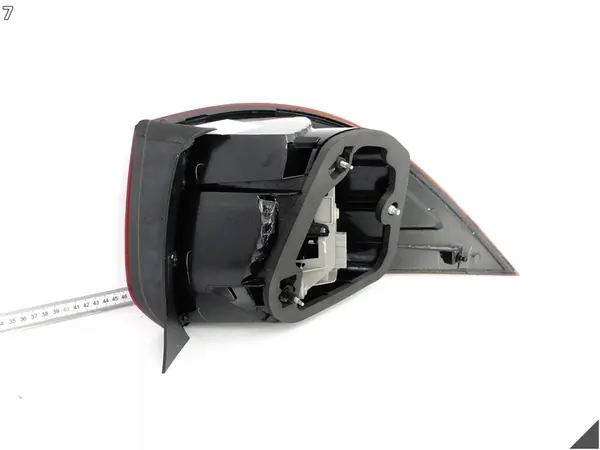 VW GOLF VI 6 VARIANT KOMBI 09-14 VÄNSTER BAKLJUS image 8