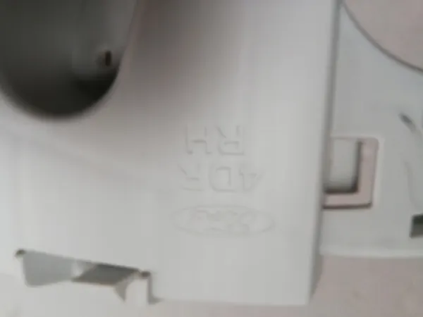 Supporto paraurti posteriore sinistro Ford Focus 2014- OEM 1907880 image 3