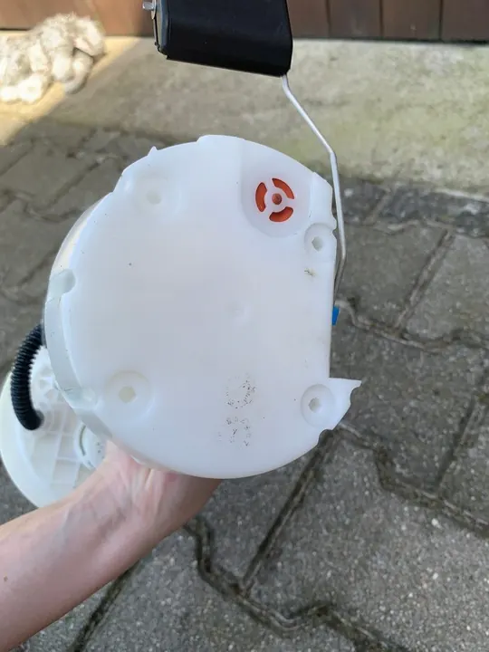 Bomba de combustível KIA RIO III 311101W000 image 5